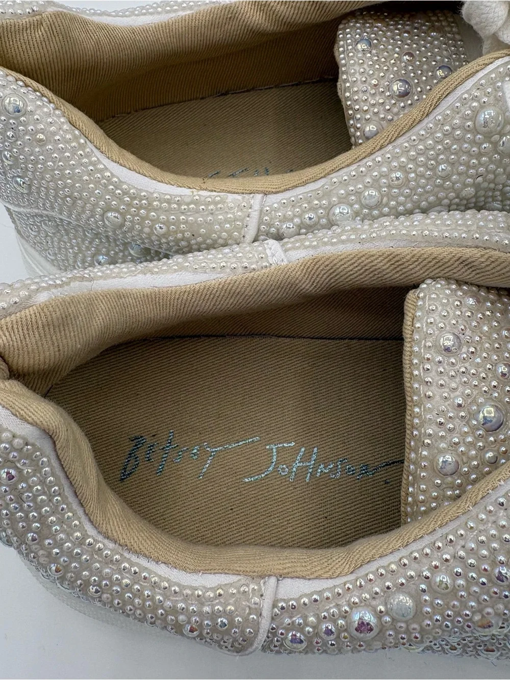 Betsey Johnson Sidny Pearl Rhinestone Platform Sneakers Bridal Women Size 7